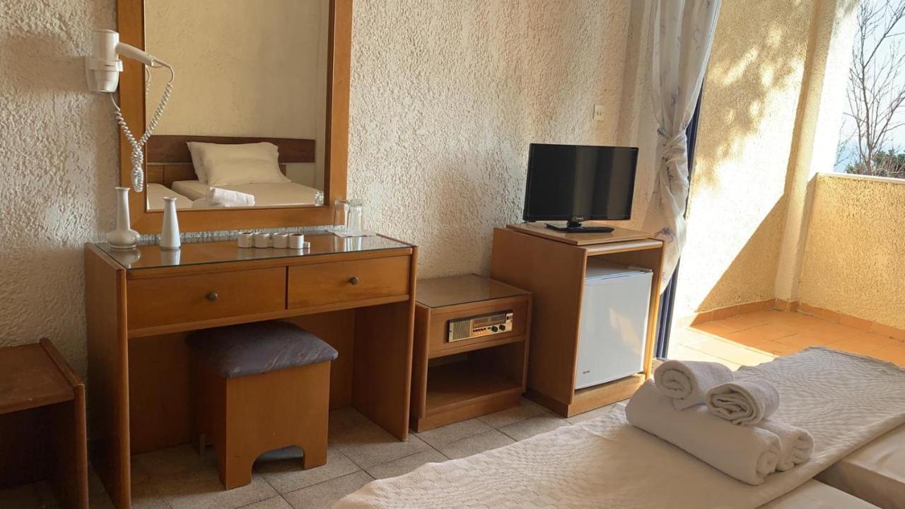 Sariza Spring Hotel Apikia  Екстериор снимка